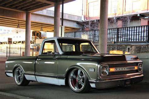 '70 C10 C10, Whips, Badass, Chevy, Antique Cars, Classic Cars, The Neighbourhood, Trucks, Series