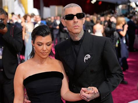 Kourtney Kardashian y Travis Barker revelan la verdad detrás de los