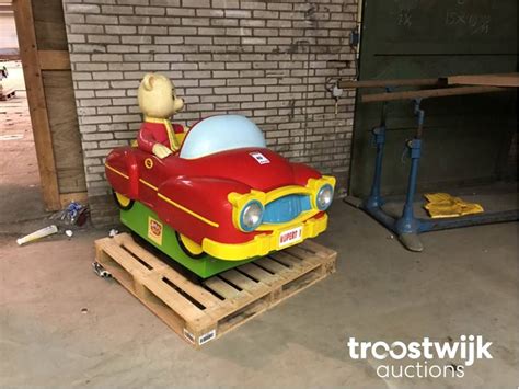 Kiddy Ride Rupert Bear” Troostwijk