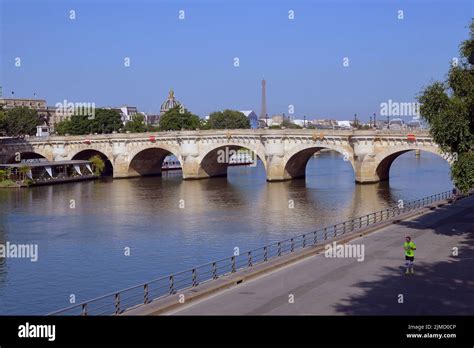 Paris, the Pont Neuf Bridge Stock Photo - Alamy