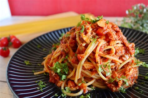 【思わずニヤける！】絶品！鯖缶トマトパスタのレシピ 美男パスタ