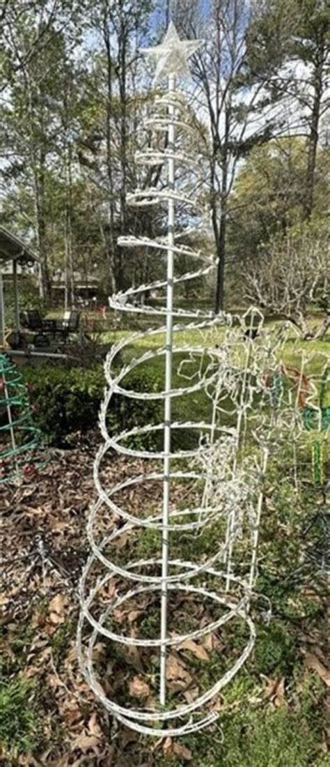 271 Outdoor White Spiral Lighted Christmas Tree ~ Not Tested ...