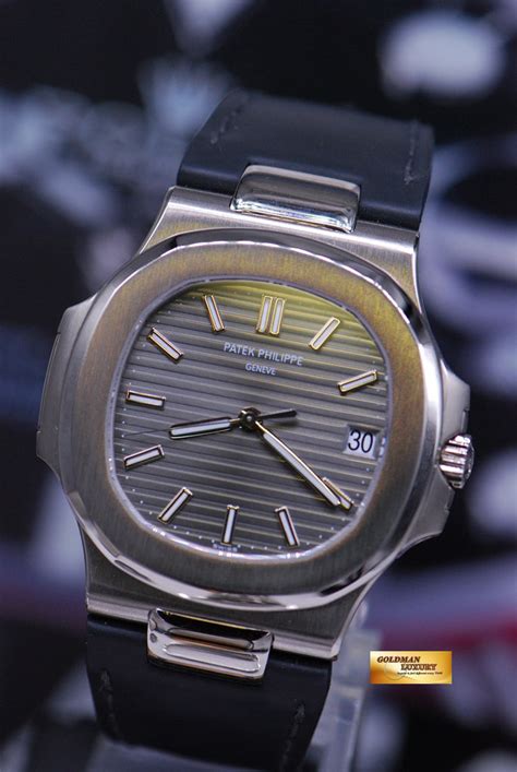 Sold Patek Philippe Nautilus 18k White Gold Automatic Leather Strap