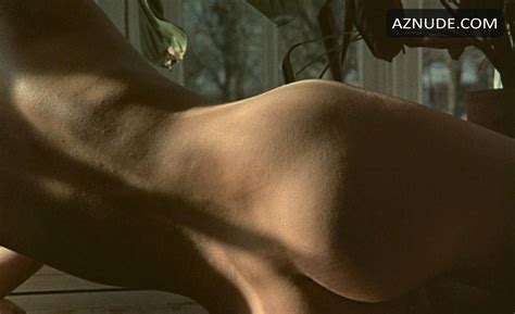 F FOR FAKE NUDE SCENES AZNude