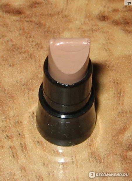 Avon Naturally Nude Buttered Rum Perfekt Red Red Proper