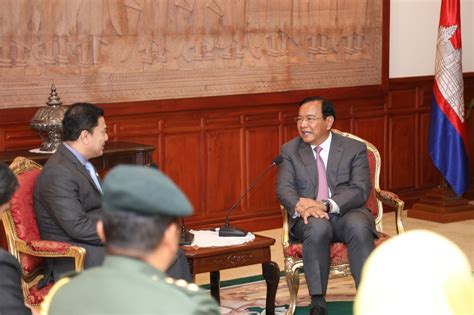 H E Deputy Prime Minister Prak Sokhonn Received A Courtesy Call From H