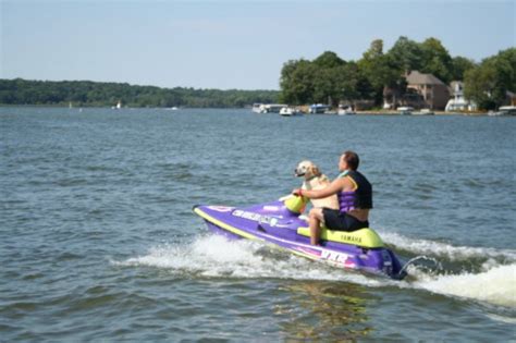 Nagawicka Lake In Waukesha County Lisa Bears Favorite Lake Living Lake Country In Wisconsin