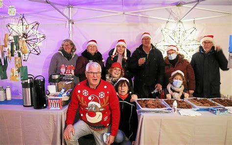 Lanhouarneau Le Vin Chaud Des Touche Tout A R Chauff Les C Urs