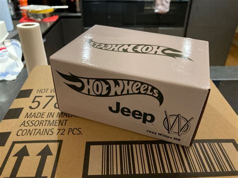 Hot Wheels RLC Willys Jeep MB limited edition Neu und originalverpackt in Schmerikon für