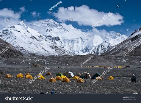 Mount Everest Snow Covered Summer Stock Photo 57974971 | Shutterstock