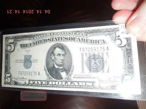 1934 D $5 Dollar Silver Certificate Blue Seal Us Bill / Almost Uncirculated