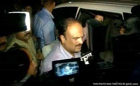 Non Bailable Warrant Issued Against Chaggan Bhujbal S Son