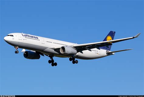 D AIKK Airbus A330 343 Lufthansa Positive Rate Photography