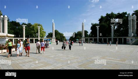 Varna City Centre Urban Busy Town People Walk Pedestrian Zone Holidays