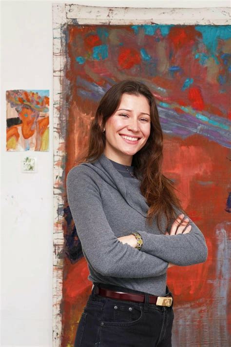 Dubrovački Mlada dubrovačka slikarica Društvene mreže nude brzu viđenost konekcije i prodaju