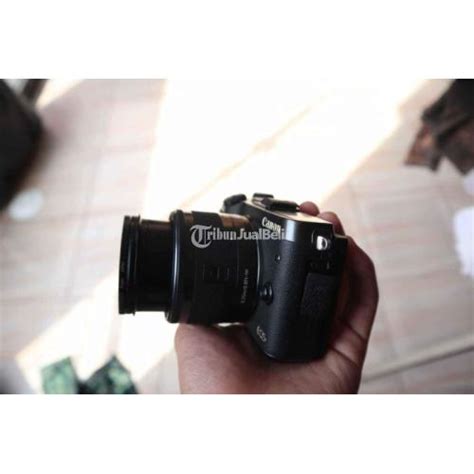 Kamera Mirrorless Bekas Canon Eos M Hitam Mulus Lengkap Lensa Kit Di