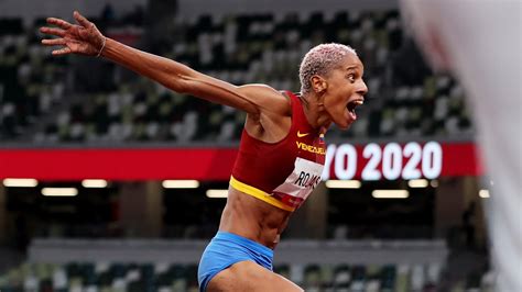 Tokyo Venezuela S Yulimar Rojas Smashes Triple Jump World Record