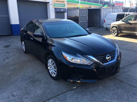 Used Nissan Altima S Sedan