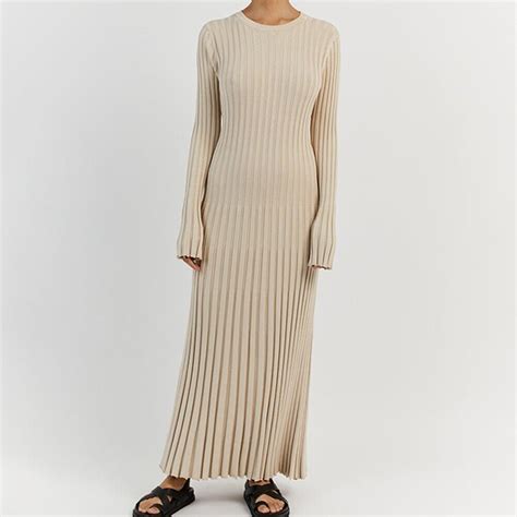 Gracieuse Robe Automne Hiver Femme Avec Maxi Jupe Pliss E Et Pull