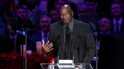 Michael Jordan Anuncia Donación De 100 Millones De Dólares Para