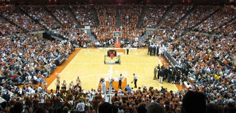 Kentucky Wildcats At Texas Longhorns Mens Basketball Tickets Moody