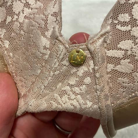Le Mystere Intimates Sleepwear Le Mystere Nude Molded Cup Bra Sz G Poshmark