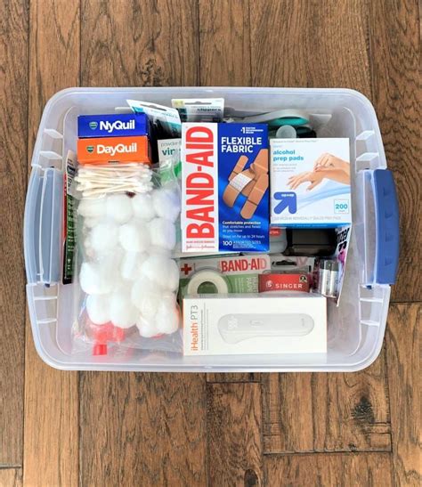 Best Diy College First Aid Kit Thetarnishedjewelblog Diy First Aid