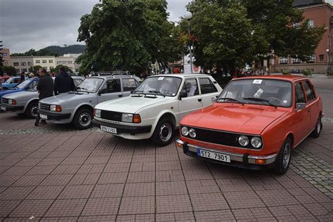 Fotogalerie Sraz Vozidel Zna Ky Koda Vyroben Ch Do Roku Na