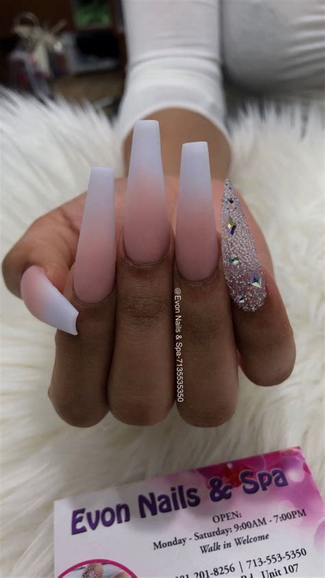 Glitzy NYE Makeup Ideas Discosine Nails Best Acrylic Nails Cute