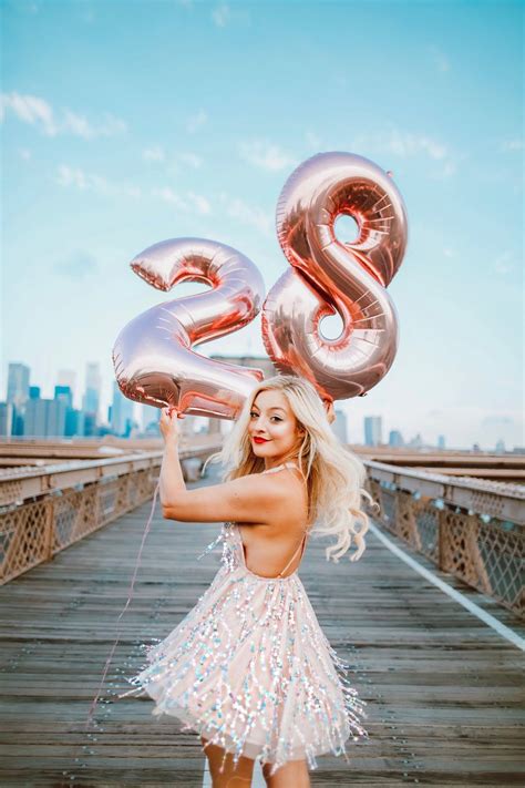 29 Birthday Photoshoot Ideas You Will Love Travelandabroad