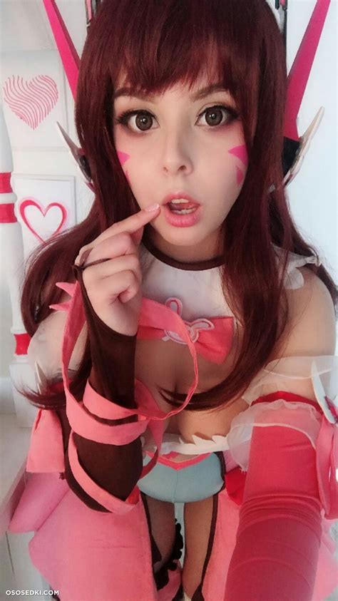 D Va Overwatch Disharmonica Helly Von Valentine Naked Cosplay Asian