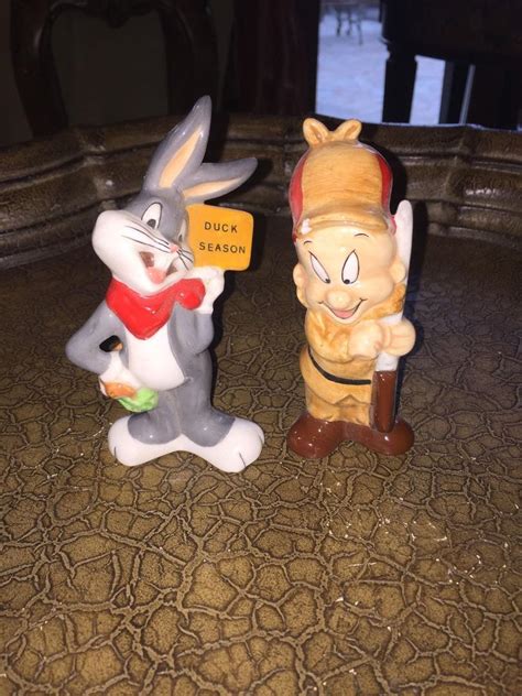 Looney Tunes Bugs Bunny And Elmer Fudd Duck Season Salt And Pepper