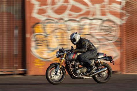 2021 Triumph Thruxton RS | Road Test Review – myMOTORss