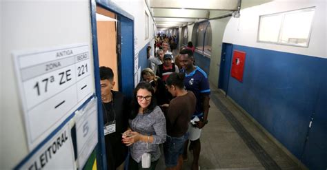 O Brasil Vota Eleitores V O S Urnas Neste Domingo Veja Imagens