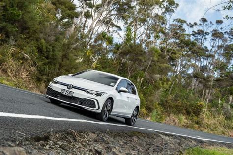 2024 Volkswagen Golf GTE Review NZ Autocar