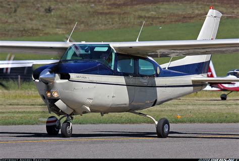 Cessna 210N Centurion - Untitled | Aviation Photo #1690550 | Airliners.net