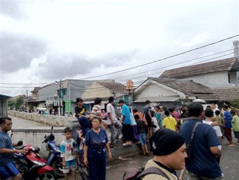 Ini Identitas Dan Kronologis Bocah Hilang Terseret Banjir Di Tangsel