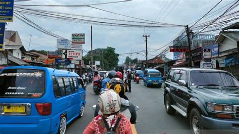 Puncak Bogor Tetap Padat Di Akhir Pekan Ini Delapan Lokasi Pemeriksaan