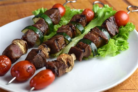 Brochettes De Boeuf Au Barbecue