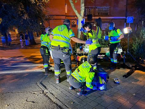 Herida Grave Una Mujer De A Os Tras Ser Apu Alada En Usera Miracorredor