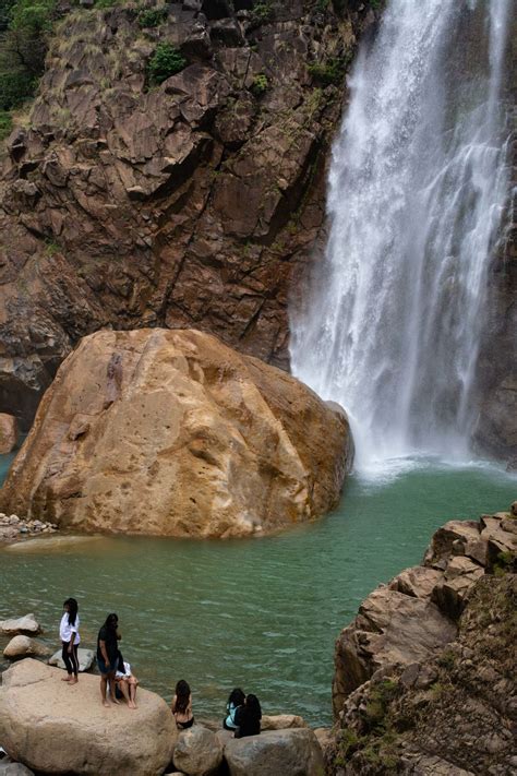 Rainbow Falls, Meghalaya: Where Water Seems To Fall Straight From Heaven - Tripoto