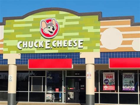 File Exterior Front Pc Chuck E Cheese Cheese E Pedia