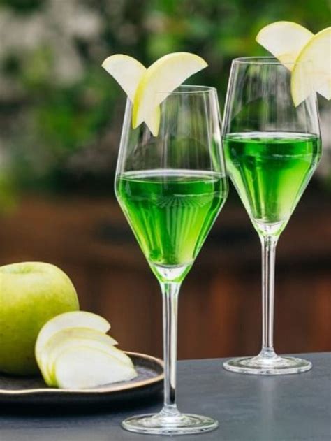 Best St Patrick S Day Cocktail Recipes St Patrick S Day Cocktails