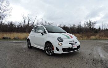 2013 Fiat 500 Turbo Review: Car Reviews | AutoGuide.com