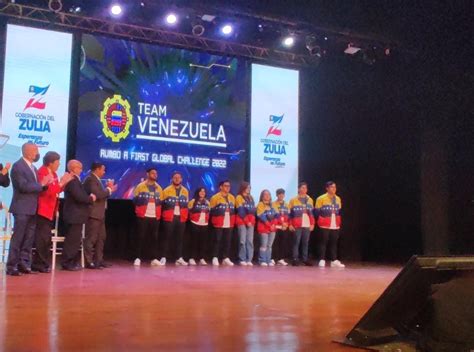 Gobernaci N Del Zulia Present Robot Que Representar A Venezuela En