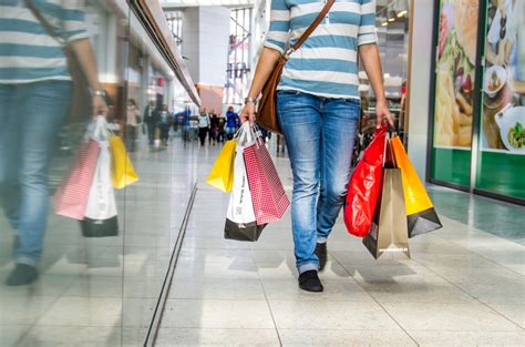 Verkaufsoffener Feiertag Heute Am Shopping Alarm Wo Kann