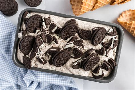 Easy Oreo Ice Cream Recipe No Churn And Only 4 Ingredients