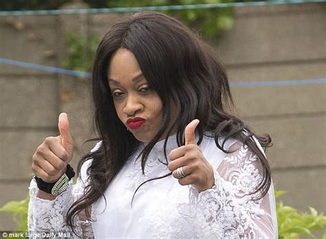 Anthony Joshuas Mother Steps Out In Style As She Brings Heavyweight