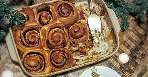 Ρολάκια κανέλας Cinnamon Rolls συνταγή από τον την Food Simplicity By