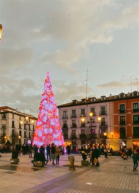 Interna Los Arboles De Navidad Mas Famosos Del Mundo Madrid